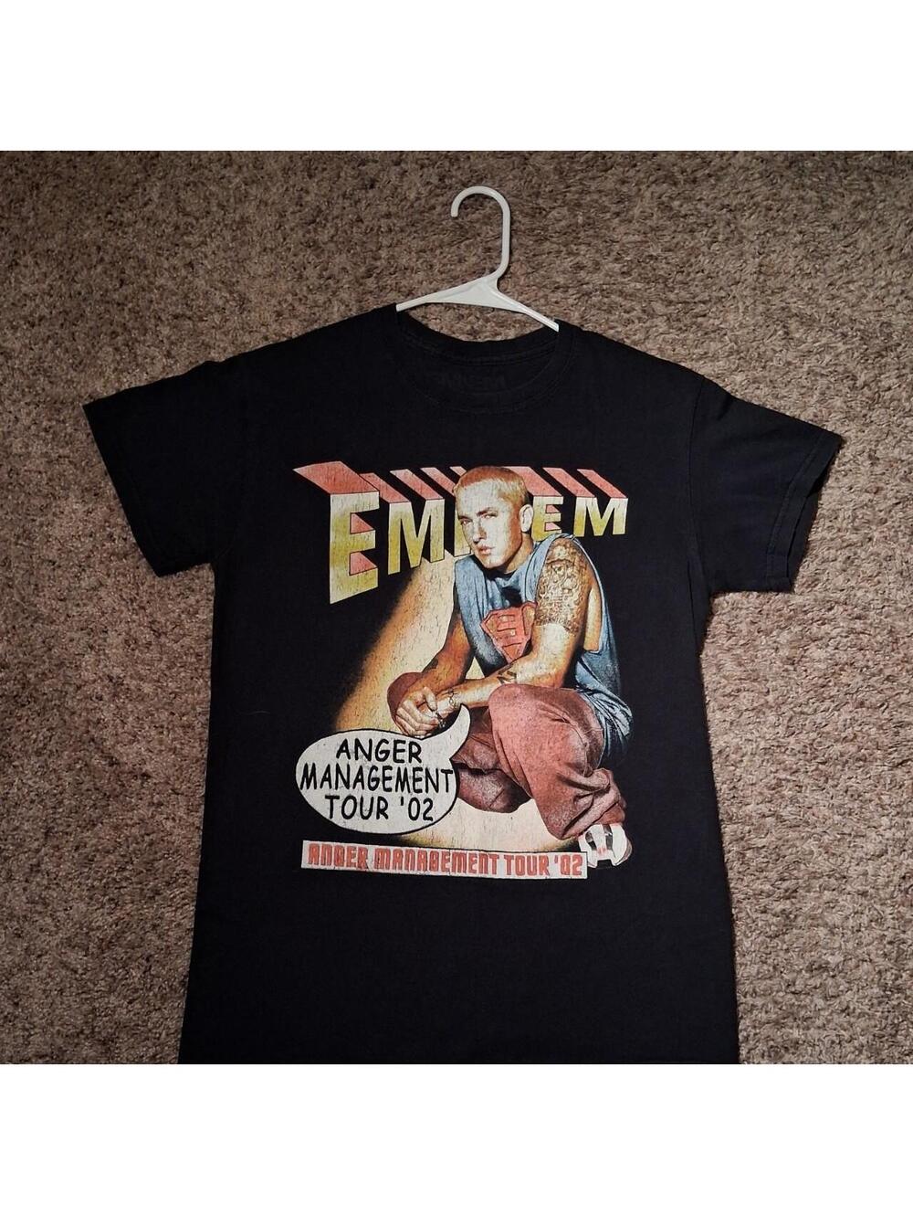 Men's Black Tshirt